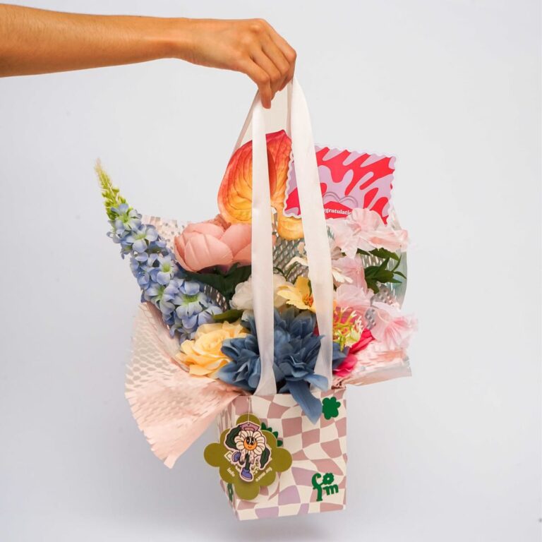 flowermail-florist-jakarta-graduation-bag-1-artificial