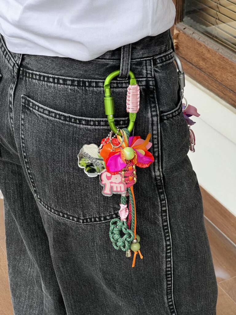 flowermail-artisane-florist-jakarta-bagcharm-4