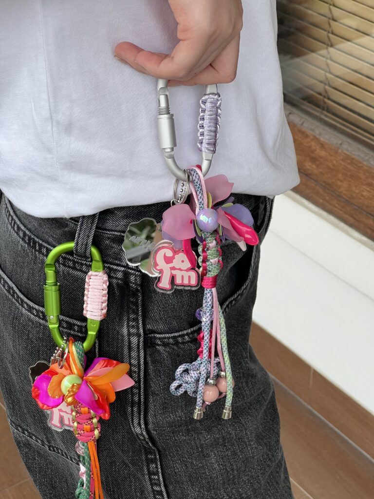 flowermail-artisane-florist-jakarta-bagcharm-7