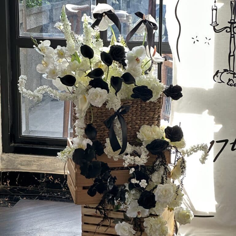 flowermail-florist-jakarta-backdrop-decor-wooden-crate-15